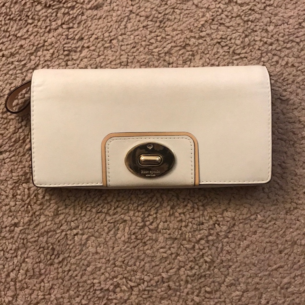 Kate spade wristlet/wallet